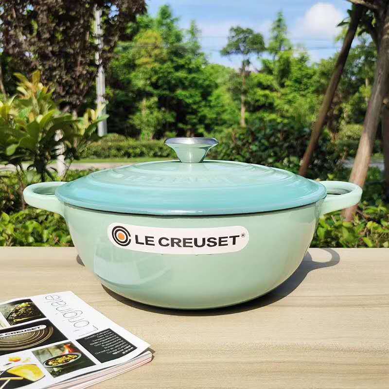 French LeCreuset Cast Iron Pot 24 26cm