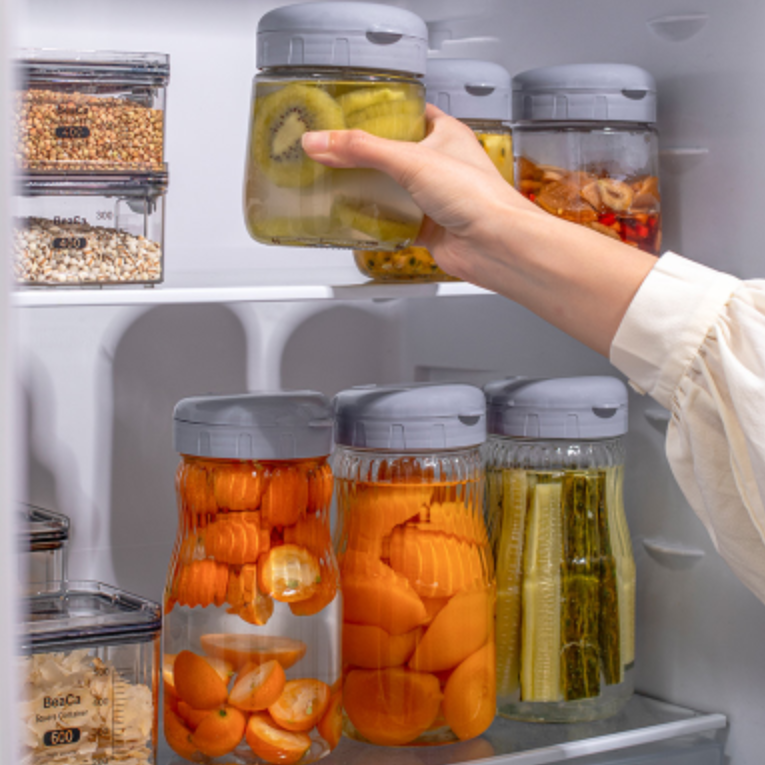 Lood Clear Glass Jar with Plastic Flip Lid