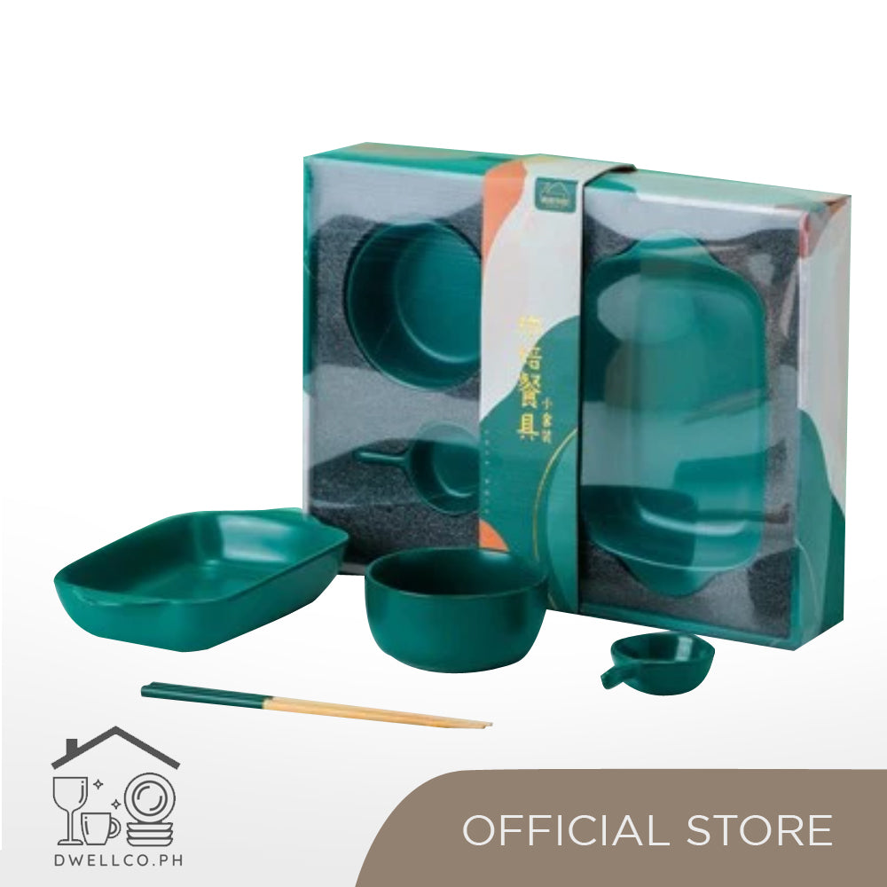 Martha Series Servingware in Mint- Set of 4