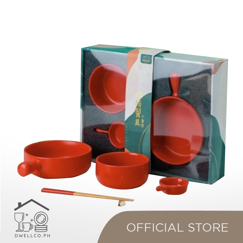 Martha Series Servingware in Ruby- Set of 4