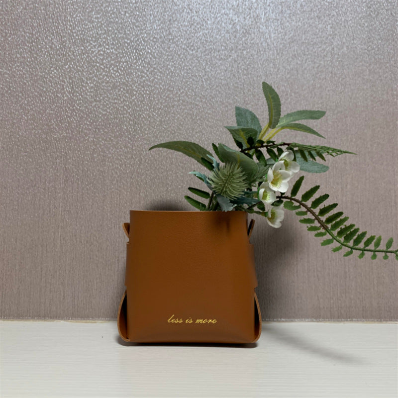 Portia Leather Pen Holder